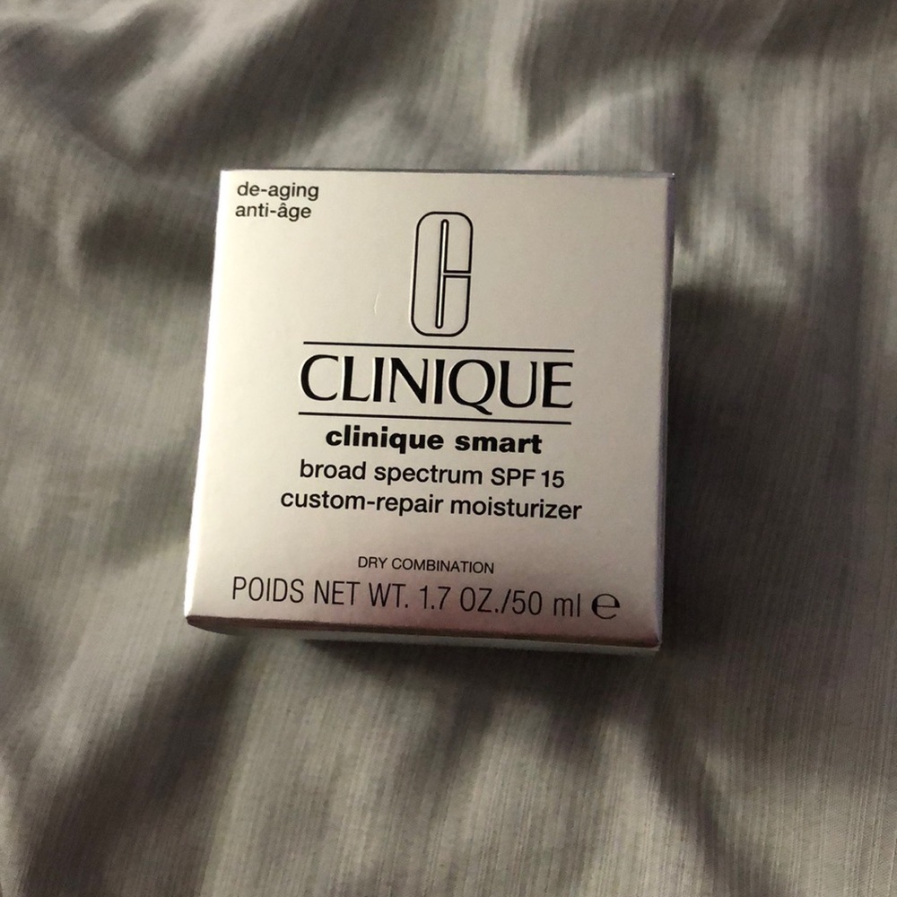 Clinique smart moisturizer